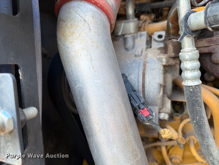 image for item ED5914 2018 John Deere 544K-II wheel loader