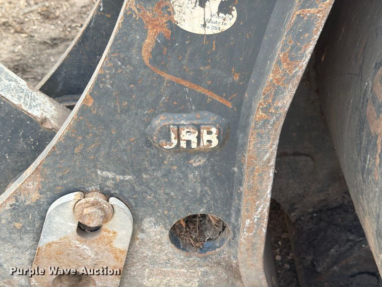 image for item ED5915 2011 John Deere 744K wheel loader