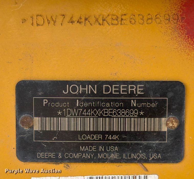 image for item ED5915 2011 John Deere 744K wheel loader