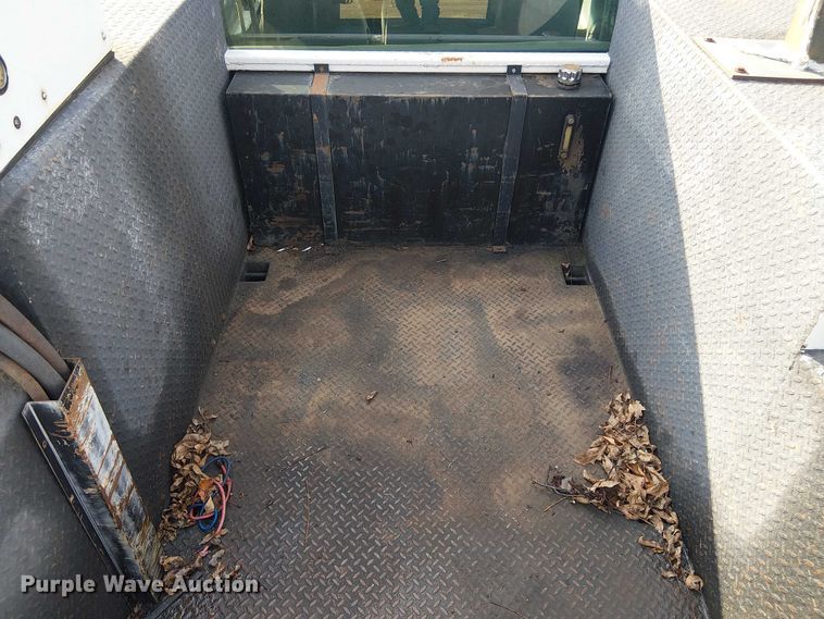 image for item EE1384 2007 Ford F650 utility / service truck