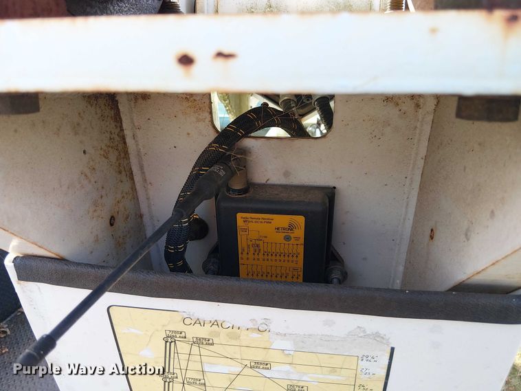 image for item EE1384 2007 Ford F650 utility / service truck