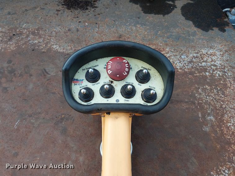 image for item EE1384 2007 Ford F650 utility / service truck