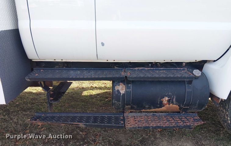 image for item EE1384 2007 Ford F650 utility / service truck