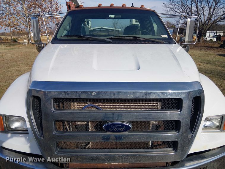 image for item EE1384 2007 Ford F650 utility / service truck