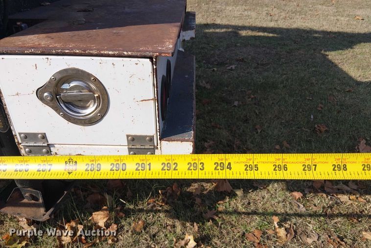 image for item EE1384 2007 Ford F650 utility / service truck