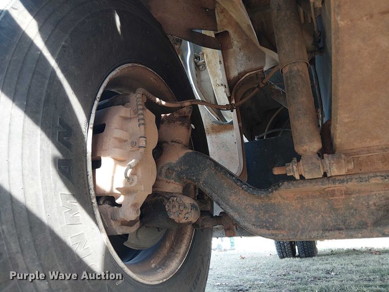 image for item EE1384 2007 Ford F650 utility / service truck