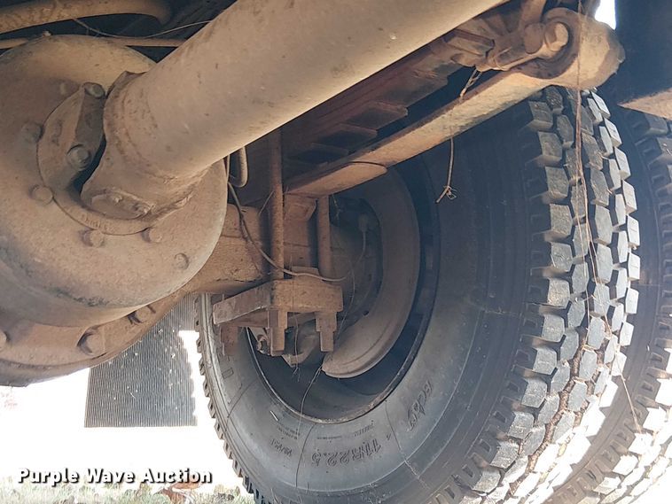 image for item EE1384 2007 Ford F650 utility / service truck