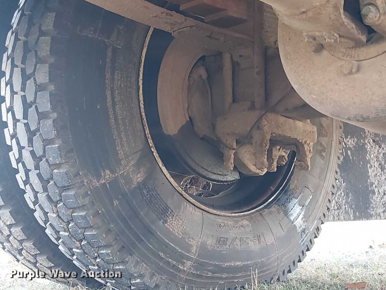 image for item EE1384 2007 Ford F650 utility / service truck