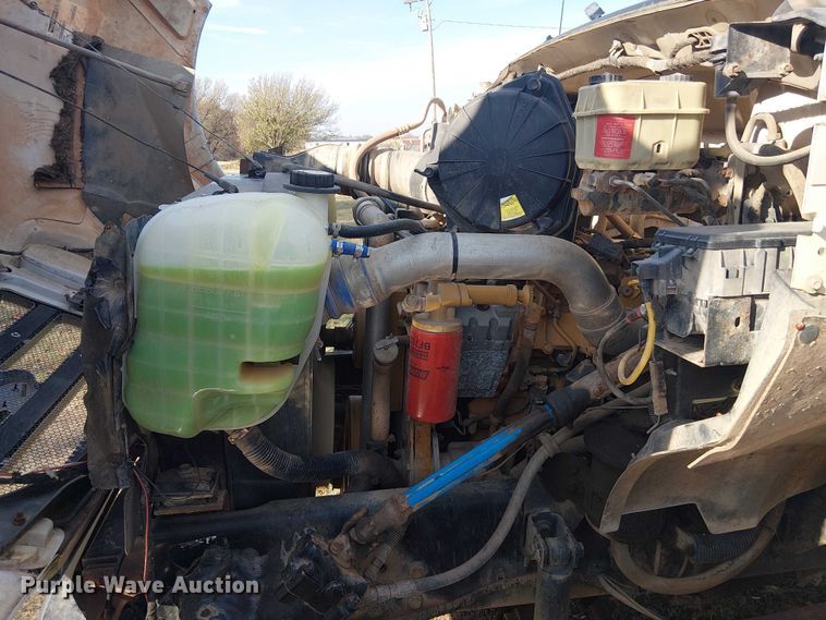 image for item EE1384 2007 Ford F650 utility / service truck