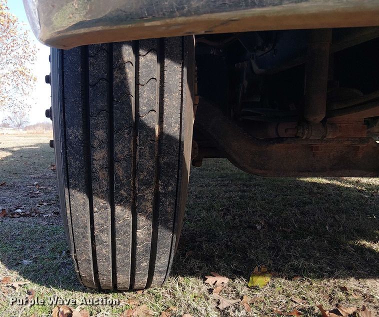 image for item EE1384 2007 Ford F650 utility / service truck