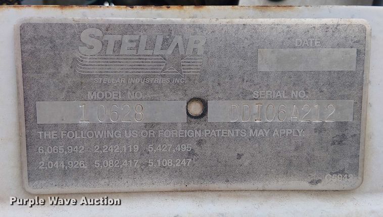 image for item EE1384 2007 Ford F650 utility / service truck