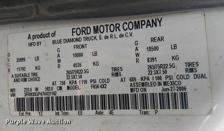 image for item EE1384 2007 Ford F650 utility / service truck