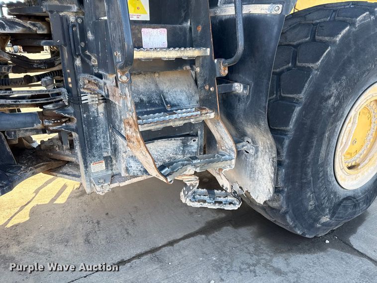 image for item EE3385 2013 Komatsu WA500-7 wheel loader