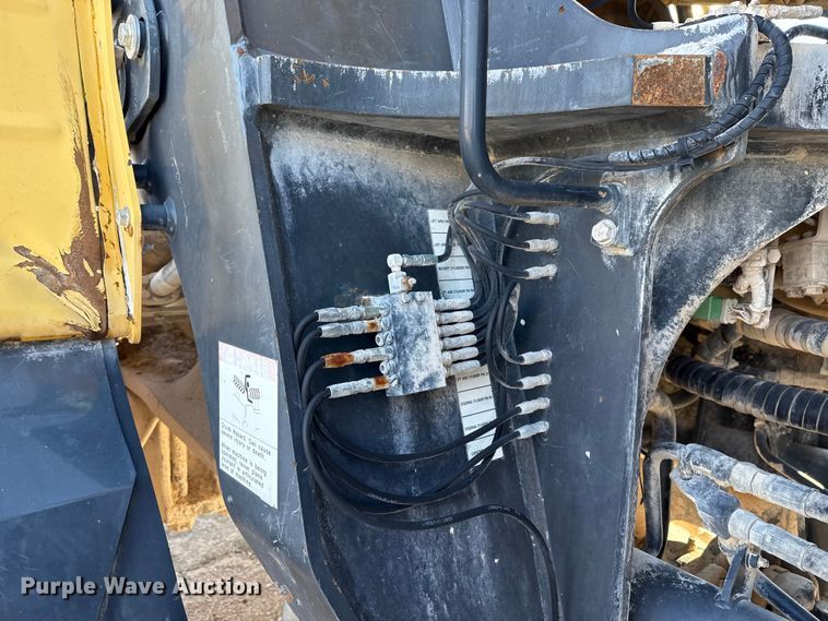 image for item EE3385 2013 Komatsu WA500-7 wheel loader