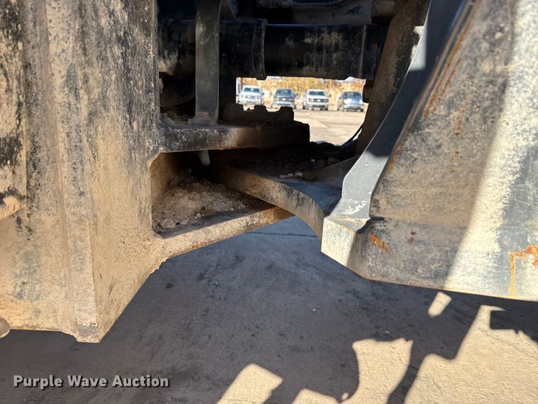 image for item EE3385 2013 Komatsu WA500-7 wheel loader