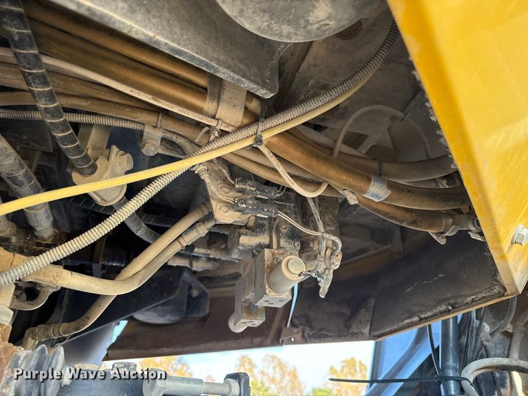 image for item EE3385 2013 Komatsu WA500-7 wheel loader