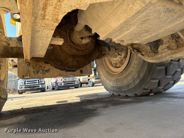 image for item EE3385 2013 Komatsu WA500-7 wheel loader