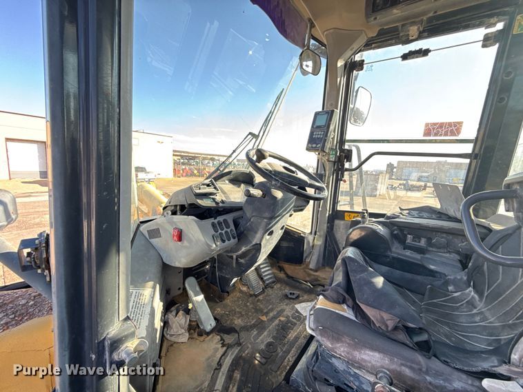 image for item EE3385 2013 Komatsu WA500-7 wheel loader