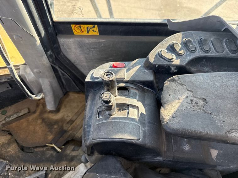 image for item EE3385 2013 Komatsu WA500-7 wheel loader