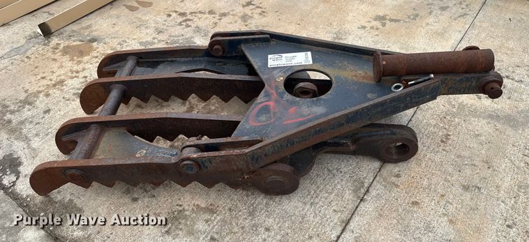 image for item EE3392 SEB excavator thumb