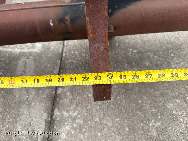 image for item EE3393 Wheel loader forks