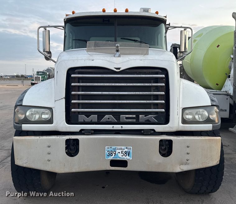 image for item EE3405 2007 Mack CTP713 dump truck