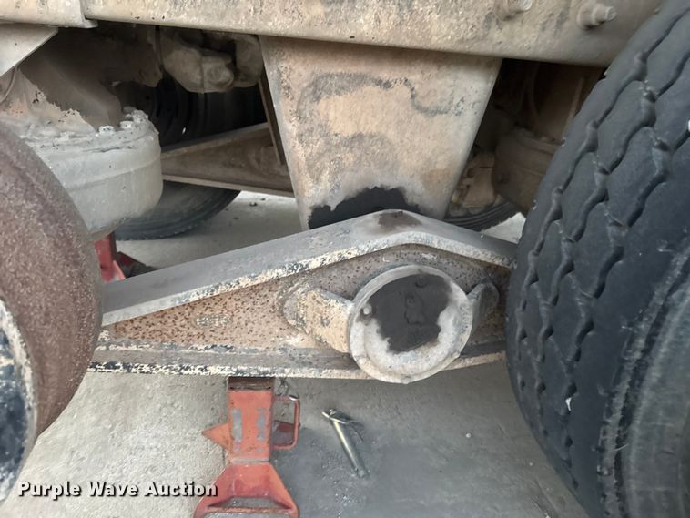 image for item EE3405 2007 Mack CTP713 dump truck