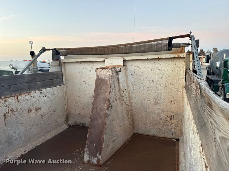 image for item EE3405 2007 Mack CTP713 dump truck