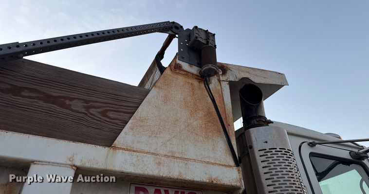 image for item EE3405 2007 Mack CTP713 dump truck