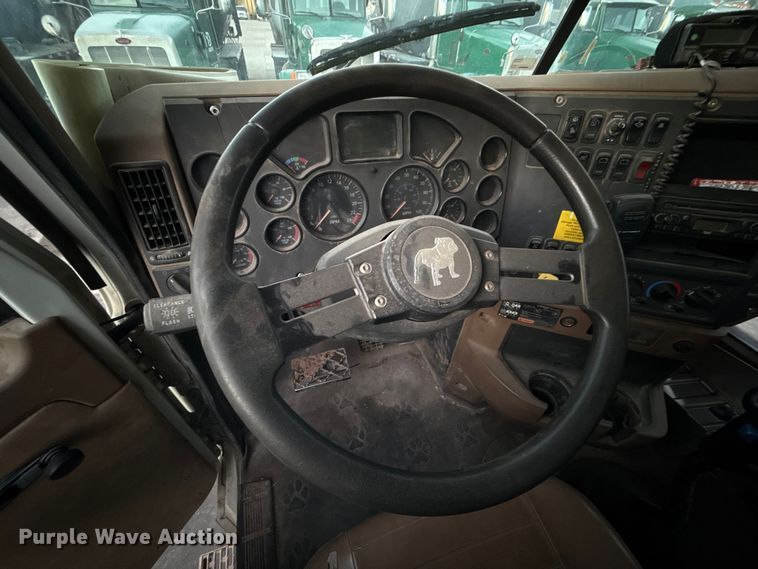 image for item EE3405 2007 Mack CTP713 dump truck