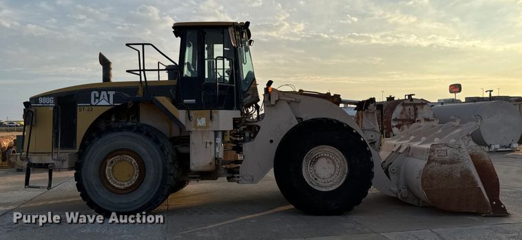 image for item EE3407 2002 Caterpillar 980G Series II wheel loader