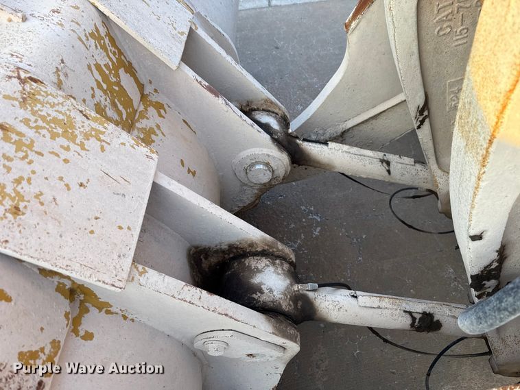 image for item EE3407 2002 Caterpillar 980G Series II wheel loader