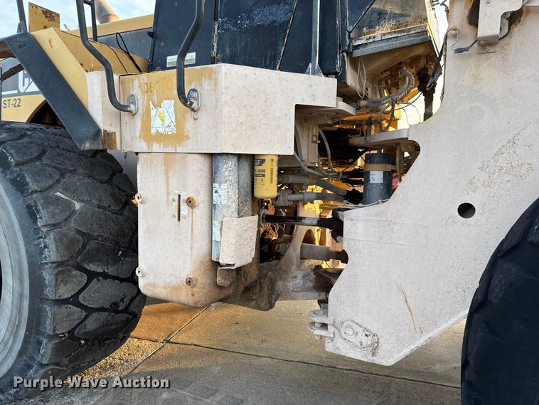 image for item EE3407 2002 Caterpillar 980G Series II wheel loader