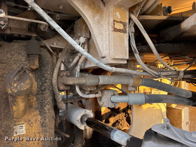 image for item EE3407 2002 Caterpillar 980G Series II wheel loader