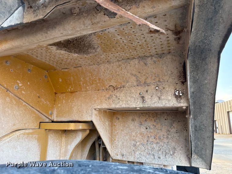 image for item EE3407 2002 Caterpillar 980G Series II wheel loader