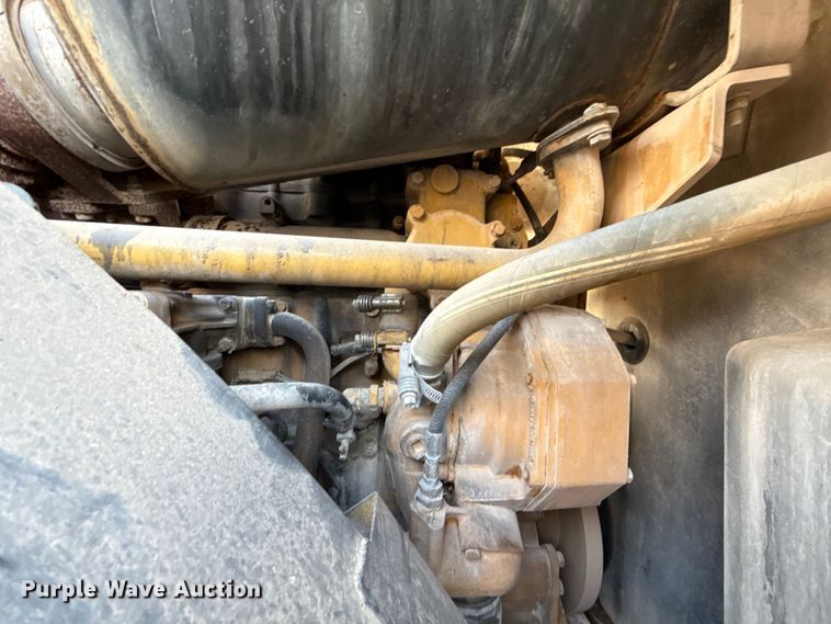 image for item EE3407 2002 Caterpillar 980G Series II wheel loader