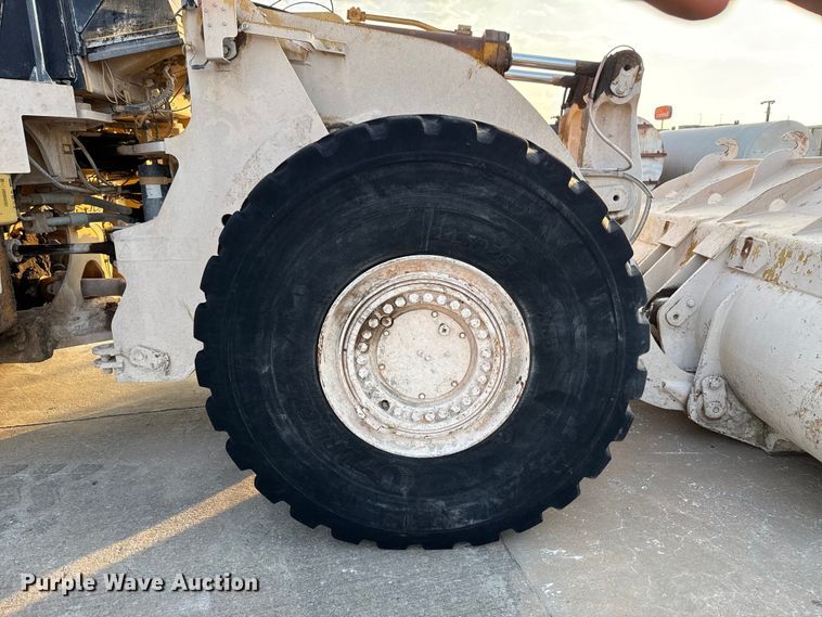 image for item EE3407 2002 Caterpillar 980G Series II wheel loader