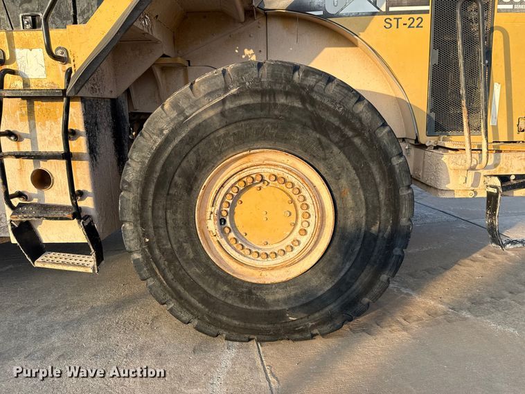 image for item EE3407 2002 Caterpillar 980G Series II wheel loader