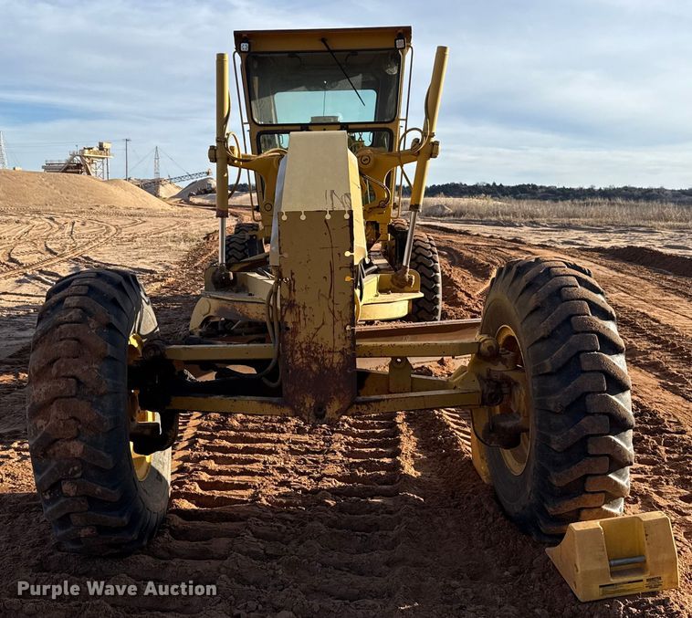 image for item EE3421 1993 Caterpillar 12G motor grader
