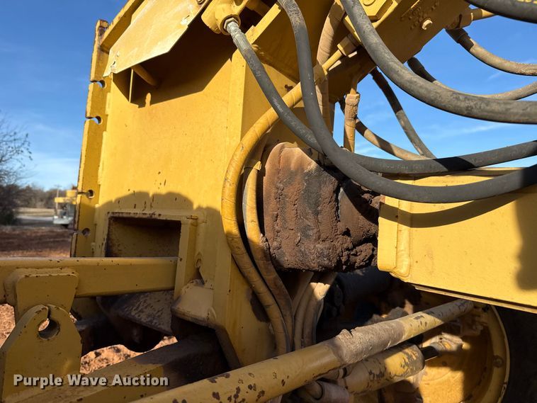 image for item EE3421 1993 Caterpillar 12G motor grader