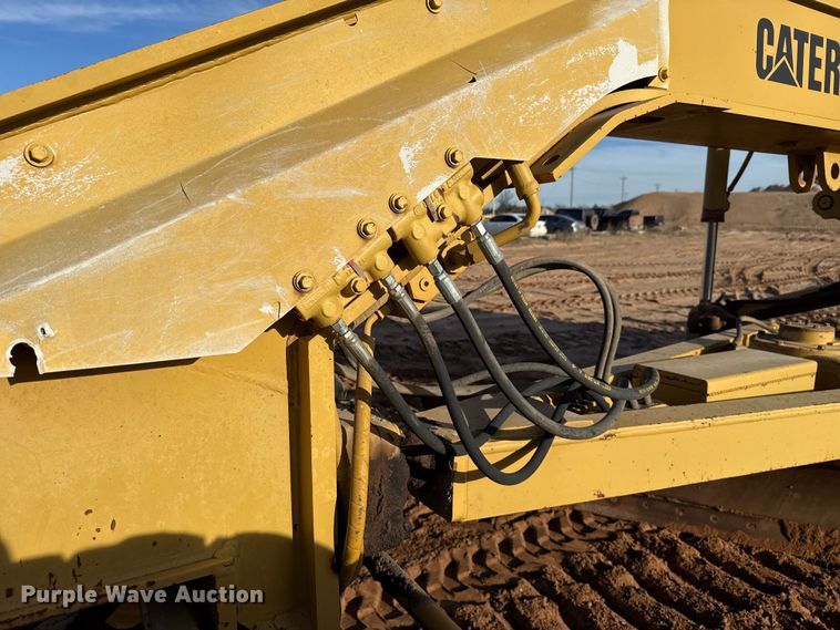image for item EE3421 1993 Caterpillar 12G motor grader
