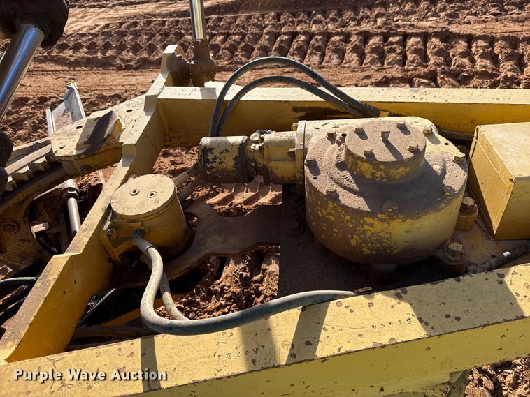 image for item EE3421 1993 Caterpillar 12G motor grader