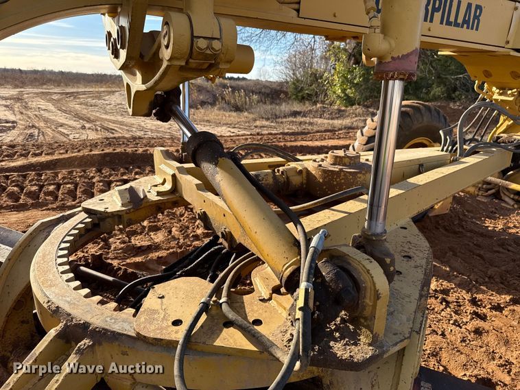 image for item EE3421 1993 Caterpillar 12G motor grader