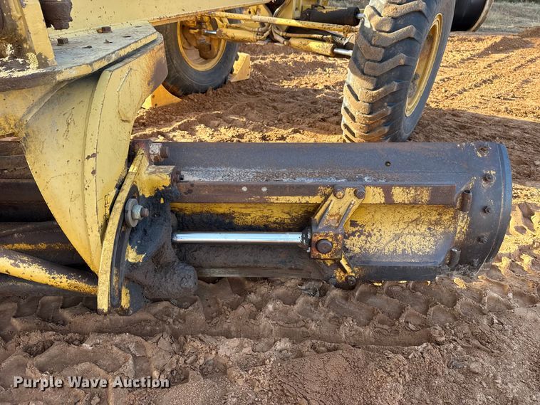 image for item EE3421 1993 Caterpillar 12G motor grader