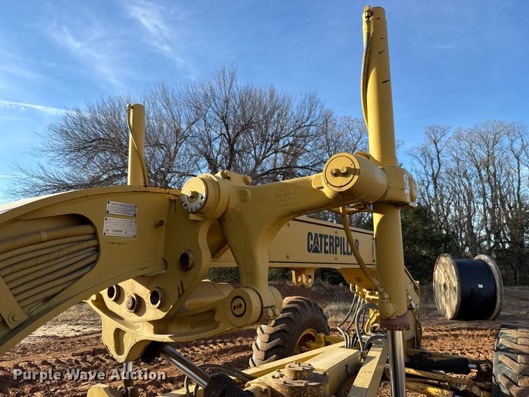image for item EE3421 1993 Caterpillar 12G motor grader