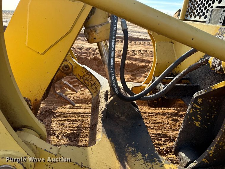 image for item EE3421 1993 Caterpillar 12G motor grader