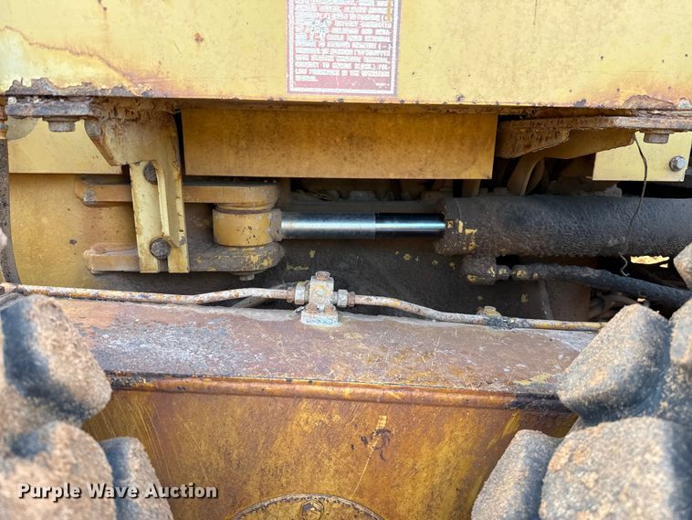 image for item EE3421 1993 Caterpillar 12G motor grader