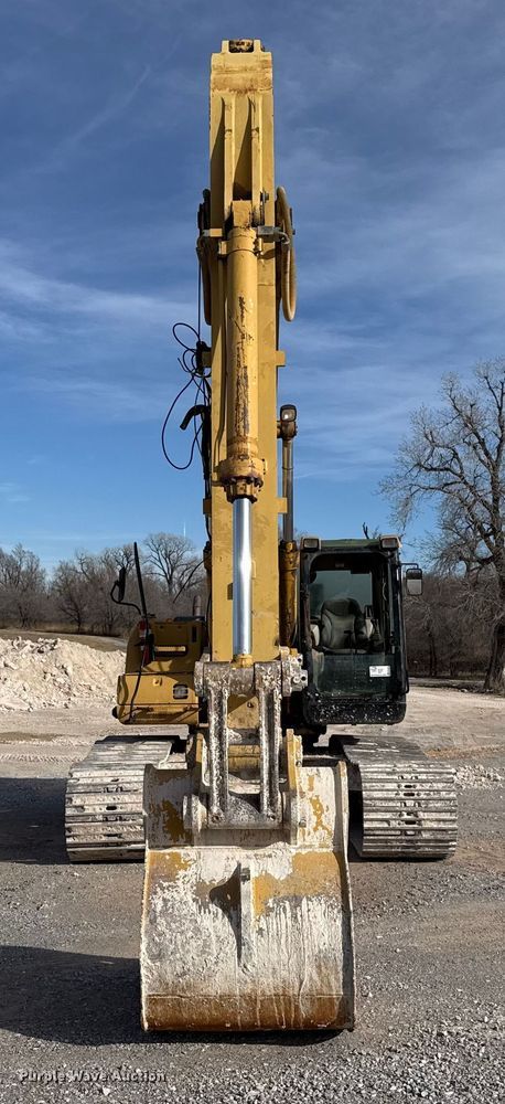 image for item EE3425 2002 Caterpillar 325CL excavator