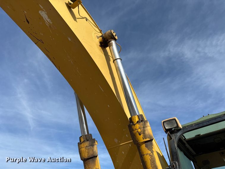 image for item EE3425 2002 Caterpillar 325CL excavator