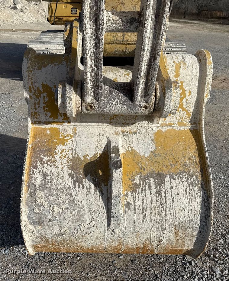 image for item EE3425 2002 Caterpillar 325CL excavator